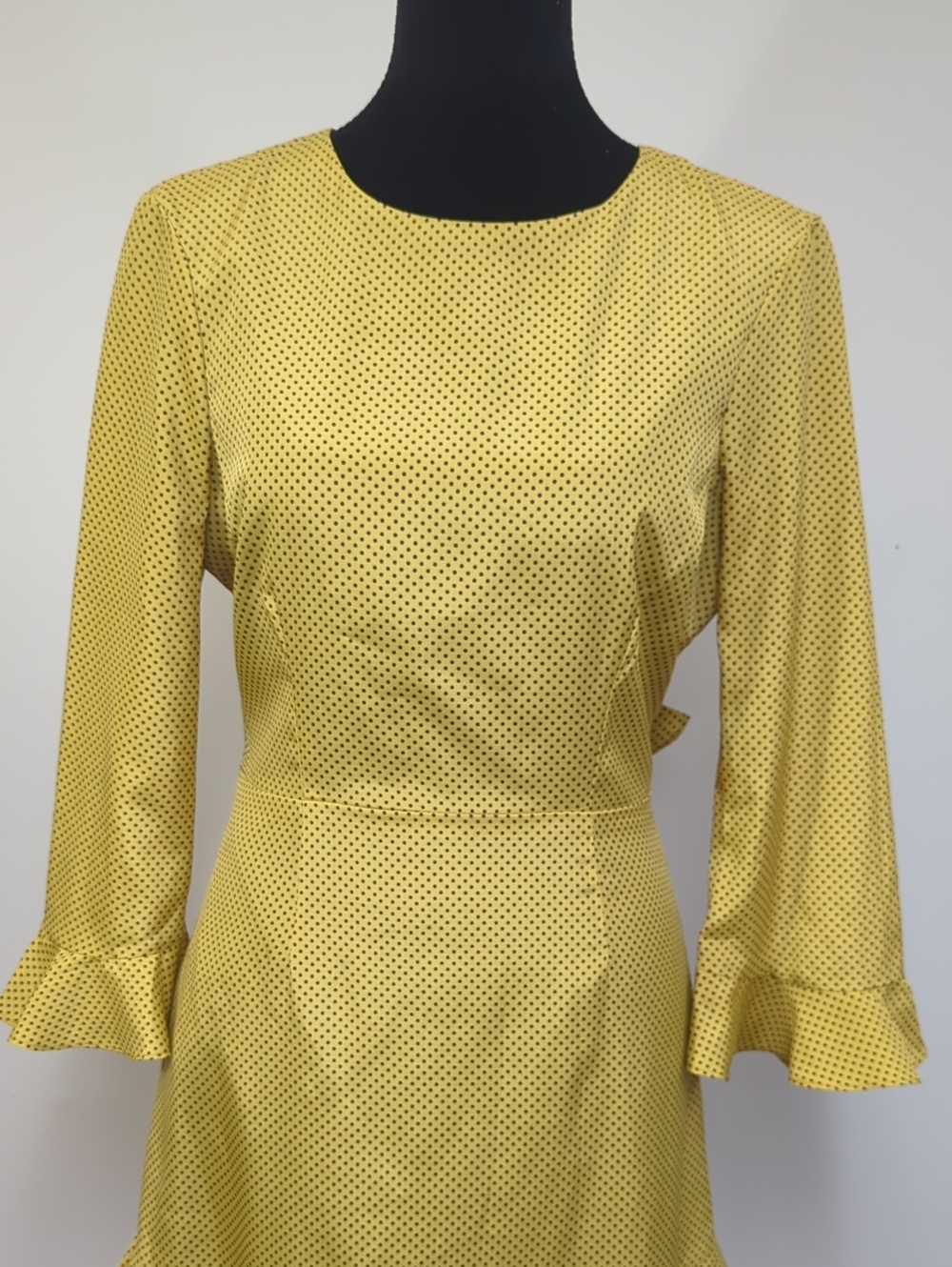 Likely NWT Yellow Polka Dot Open Back Ruffle Hem Dress Size 6